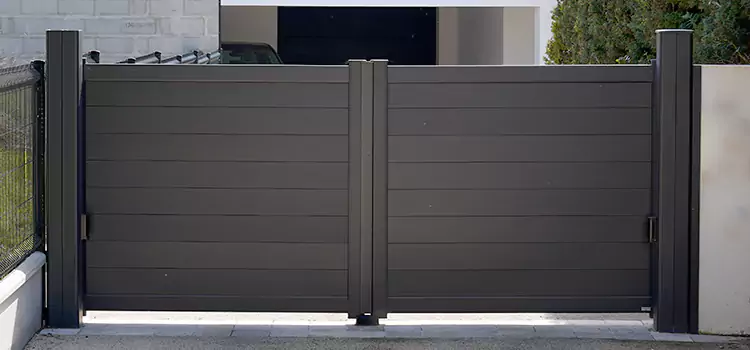 Common Residential Gate Issues We Resolve in McHenry, IL